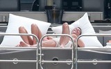 [Ảnh] Ronaldo và bồ xinh phơi mình hưởng gió biển trên du thuyền siêu sang
