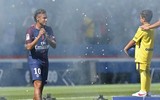 [Ảnh] Neymar ra mắt fans như ông hoàng, hoành tráng nhất lịch sử bóng đá Pháp