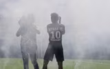 [Ảnh] Neymar ra mắt fans như ông hoàng, hoành tráng nhất lịch sử bóng đá Pháp