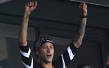 [Ảnh] Neymar ra mắt fans như ông hoàng, hoành tráng nhất lịch sử bóng đá Pháp