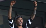 [Ảnh] Neymar ra mắt fans như ông hoàng, hoành tráng nhất lịch sử bóng đá Pháp