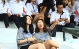 Muôn cảm xúc đáng yêu của các CĐV trên khán đài bóng đá học sinh Hà Nội