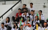 Muôn cảm xúc đáng yêu của các CĐV trên khán đài bóng đá học sinh Hà Nội