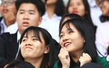 Muôn cảm xúc đáng yêu của các CĐV trên khán đài bóng đá học sinh Hà Nội