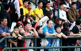 Muôn cảm xúc đáng yêu của các CĐV trên khán đài bóng đá học sinh Hà Nội