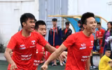 [ẢNH] THPT Dương Xá vượt qua THPT Nguyễn Tất Thành sau bữa tiệc bóng đá
