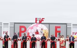 Giggs và Scholes thích thú xem đội trẻ PVF đánh bại mầm non giải Ngoại hạng Anh