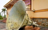 [ẢNH] Nghẹn ngào bước trên cây cầu từng chia cắt 2 miền đất nước
