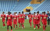 [ẢNH] CĐV quây kín cửa sân Hàng Đẫy chờ gặp thần tượng U23 Việt Nam