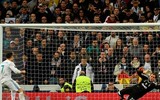 [ẢNH] Ronaldo khoe cơ bắp hoàn hảo sau khi lóe sáng đưa Real vào bán kết