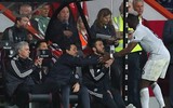 Không thèm bắt tay, mâu thuẫn giữa Pogba và HLV Mourinho lên tới đỉnh điểm