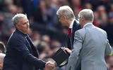 [ẢNH] Có gì bên trong hộp quà Sir Alex Ferguson tặng HLV Wenger?