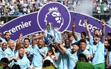 [ẢNH] Man City phấn khích nâng cao cúp vô địch Ngoại hạng Anh
