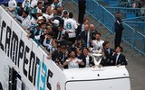 [ẢNH] Choáng ngợp với biển người trong lễ rước cúp vô địch hoành tráng của Real Madrid