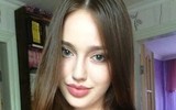[ẢNH] Cô vợ xinh lung linh của tuyển thủ Nga 