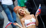 [ẢNH] Fans nữ xinh đẹp và cuồng nhiệt khắp nơi quần tụ về World Cup 2018
