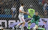 [ẢNH] Bắt như nghiệp dư, thủ môn De Gea bị so sánh với 