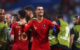 [ẢNH] Ronaldo thăng hoa, Messi, Salah và Neymar đều 