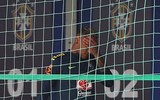 [ẢNH] Những hình ảnh mới nhất của Neymar mà người Brazil không hề muốn thấy!