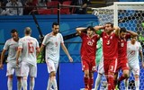 [ẢNH] Ăn mừng cảm xúc, cầu thủ Iran lại chưng hửng vì bị VAR 