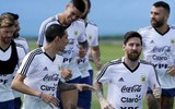 [ẢNH] Messi hứng khởi trở lại sân tập, sẵn sàng cho 