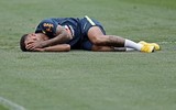 [ẢNH] Mặc mọi giễu cợt, Neymar lém lỉnh diễn lại 