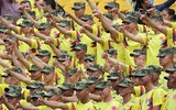 [ẢNH] Bị loại khỏi World Cup, tuyển Colombia vẫn được biển người chào đón trở về