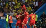 [ẢNH] Neymar nức nở gục vào vai 