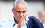[ẢNH] Neymar buồn bã cùng đội tuyển Brazil rời nước Nga