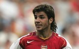 [ẢNH] Cech, Fabregas và những ngôi sao nổi tiếng từng khoác áo cả Chelsea lẫn Arsenal