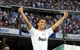 [ẢNH] Ronaldo chơi thế nào trong những trận ra mắt để đời trước đây?