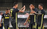 [ẢNH] Vừa đến Serie A, Ronaldo đã làm đối thủ gãy mũi và nhập viện