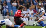 [ẢNH] HLV Mourinho nhăn nhó nhìn M.U bạc nhược thua đội tí hon