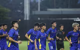 [ẢNH] Bùi Tiến Dũng bay nhảy 