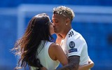 [ẢNH] Real Madrid tưng bừng ra mắt người 