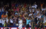 [ẢNH] Hài hước hình ảnh Ronaldo nức nở khóc như trẻ con khi nhận thẻ đỏ