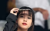[ẢNH] Những CĐV cực đáng yêu trên khán đài sân Tây Hồ
