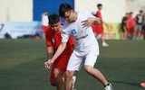 [ẢNH] THPT Hoàng Cầu vỡ òa khi lấy vé đi tiếp trong gang tấc