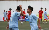 [ẢNH] Pha ăn mừng mang thương hiệu Ronaldo được tái hiện trên sân Tây Hồ