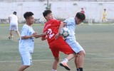 [ẢNH] Trận derby Hà Đông thổi bùng sôi động trên khán đài sân Tây Hồ