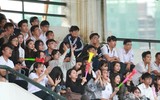[ẢNH] Muôn sắc màu CĐV trên khán đài bóng đá học sinh