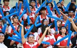 [ẢNH] Lực lượng CĐV hùng hậu tiếp thêm sức mạnh cho THPT Lê Văn Thiêm