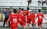 [ẢNH] Lực lượng CĐV hùng hậu tiếp thêm sức mạnh cho THPT Lê Văn Thiêm