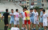 [ẢNH] THPT Tây Hồ lần đầu vào tứ kết, THPT Lê Văn Thiêm thẳng tiến