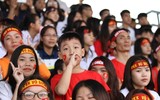 [ẢNH] Cổ động viên như trường Phùng Khắc Khoan, đội bóng nào cũng muốn có!