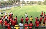[ẢNH] Đặng Văn Lâm miệt mài bay nhảy, chờ tỏa sáng ở Thai League
