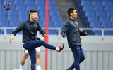 [ẢNH] Xuân Trường lặng lẽ tập ở Nhật, chờ hít thở không khí Champions League