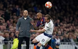 [ẢNH] Bị đạp thô bạo thế này, Harry Kane thoát gãy chân là may!