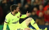 [ẢNH] Sốc với hình ảnh Messi mặt mũi bầm dập sau khi lĩnh đòn của Smalling