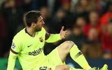 [ẢNH] Sốc với hình ảnh Messi mặt mũi bầm dập sau khi lĩnh đòn của Smalling